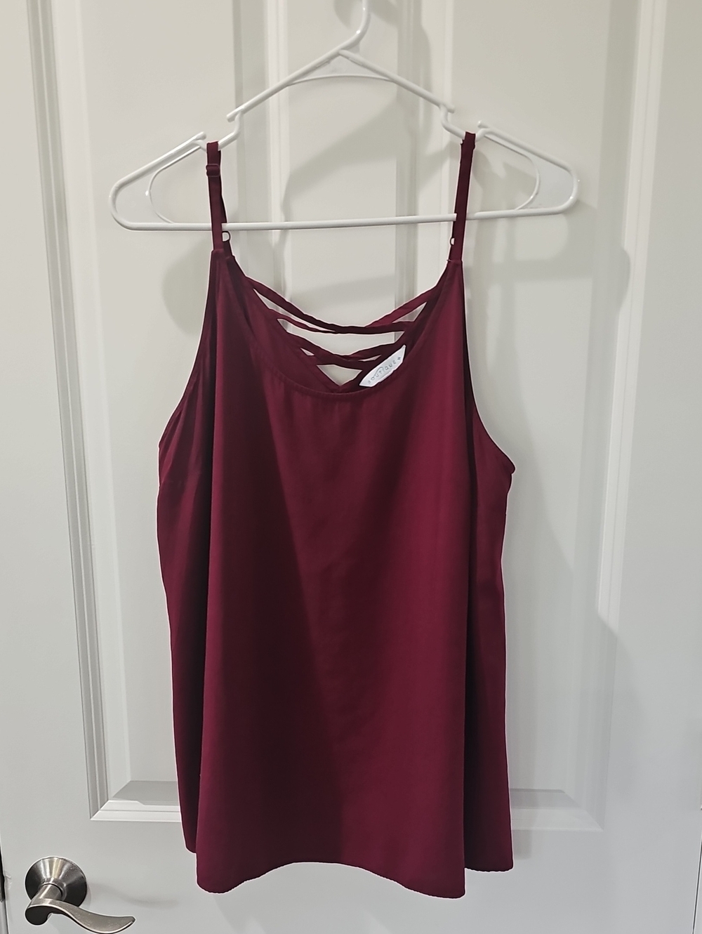 Women's Burgundy Strappy Crisscross Camisole Top